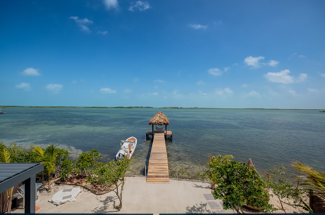 Villa in San Pedro, Belize District, Belize 2 - 15971241