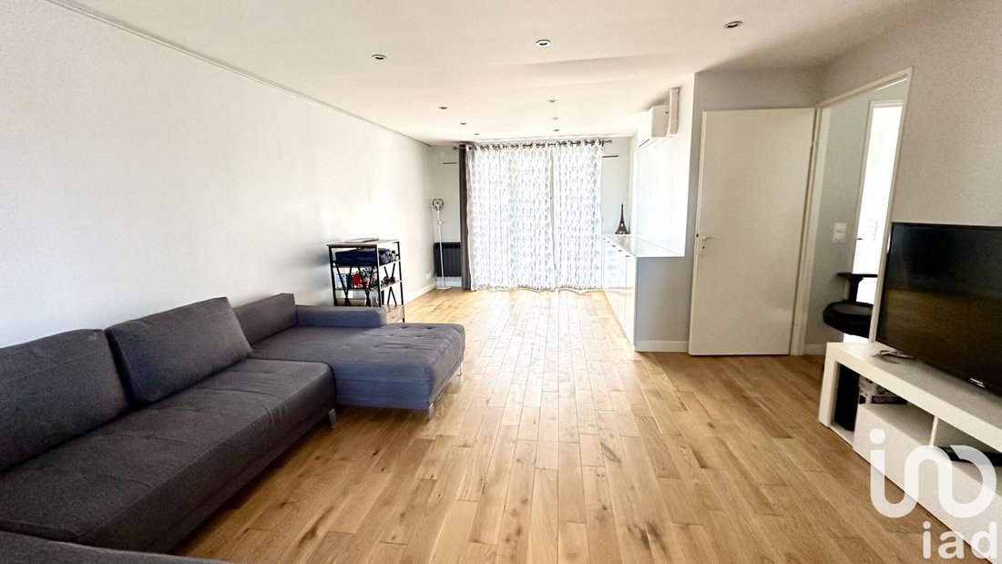 Apartment in Hôtel de Ville, Courbevoie, France 2 - 15971830