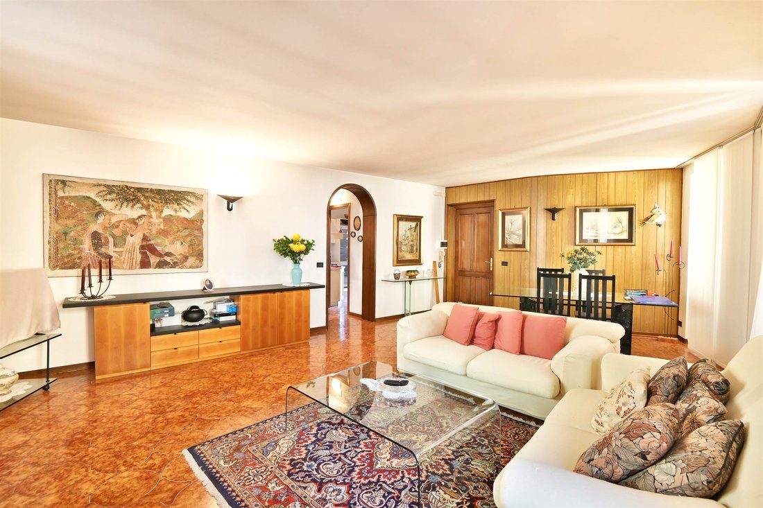 House in Tignale, Lombardy, Italy 4 - 15970454