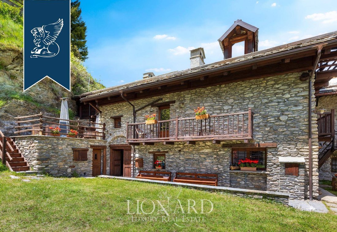 Villa in Pragelato, Piedmont, Italy 2 - 15972838