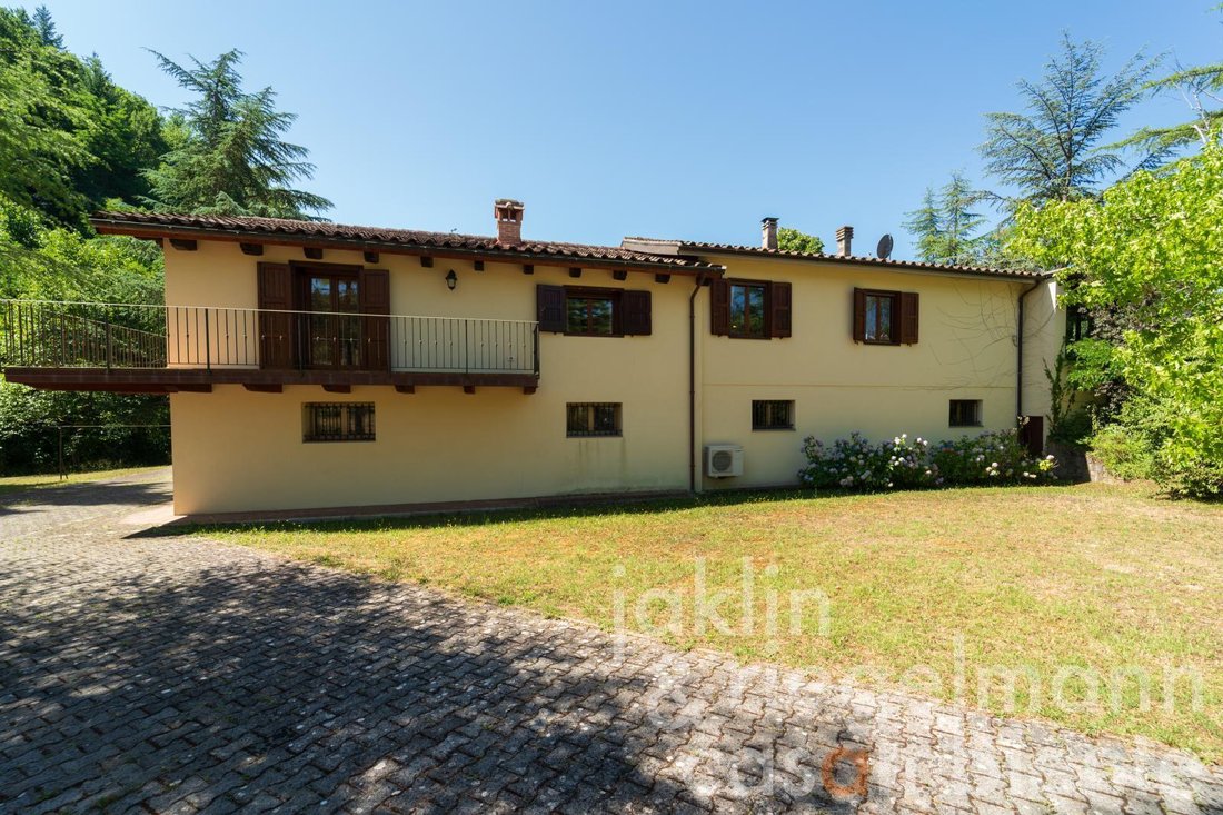 House in Pratovecchio, Tuscany, Italy 4 - 15970862