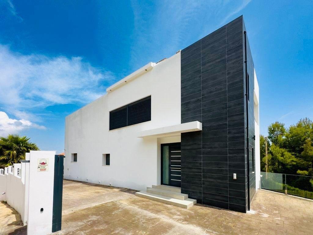 Villa in Calp / Calpe, Valencian Community, Spain 4 - 15971659