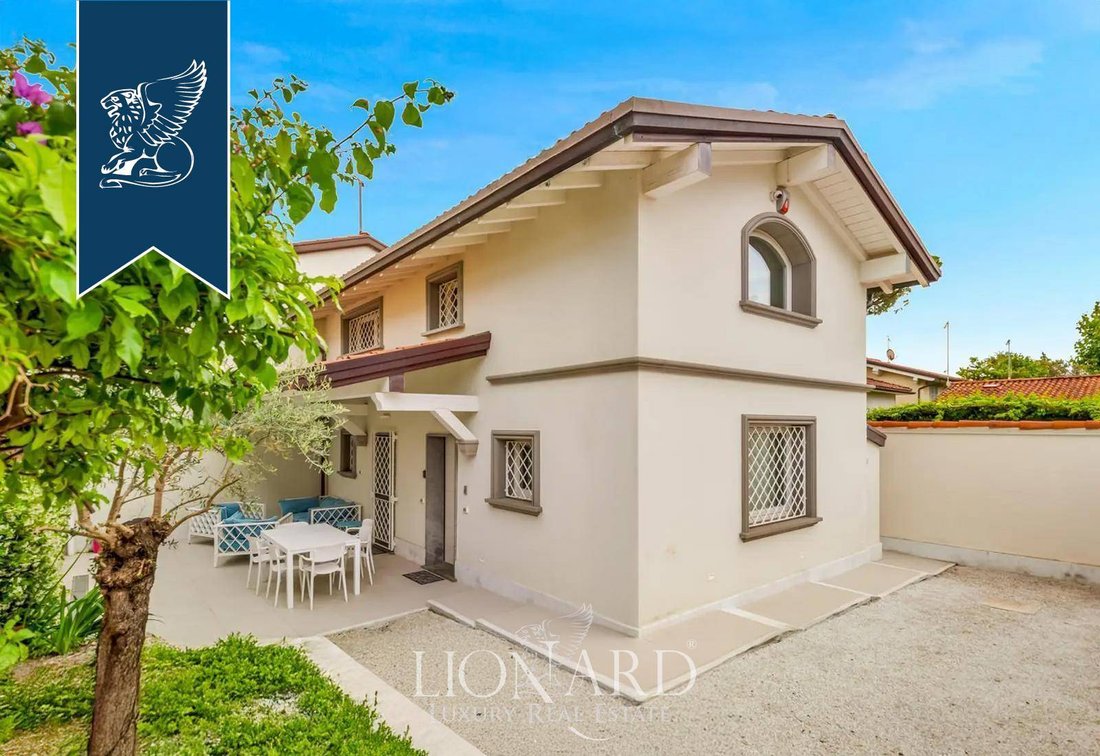 Villa in Center, Forte dei Marmi, Tuscany 1 - 15972856