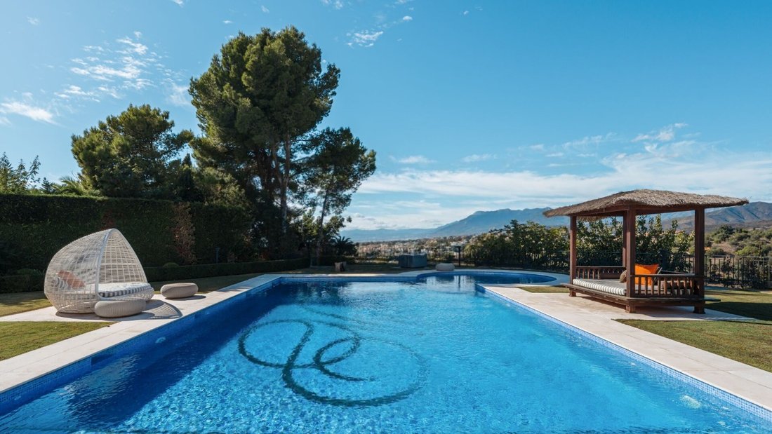 Villa in Marbella, Andalusia, Spain 5 - 15970400