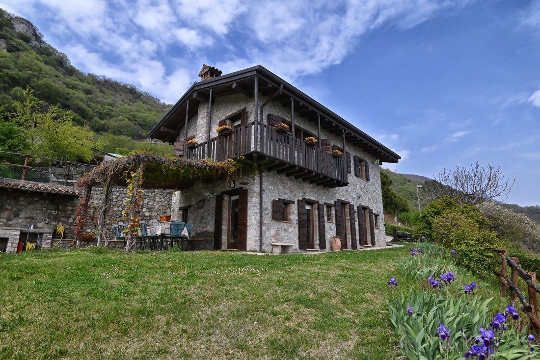 Country House in Gargnano, Lombardy, Italy 4 - 15970437