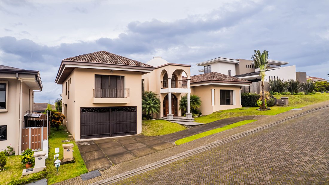 House in Granadilla, San José Province, Costa Rica 1 - 15971773