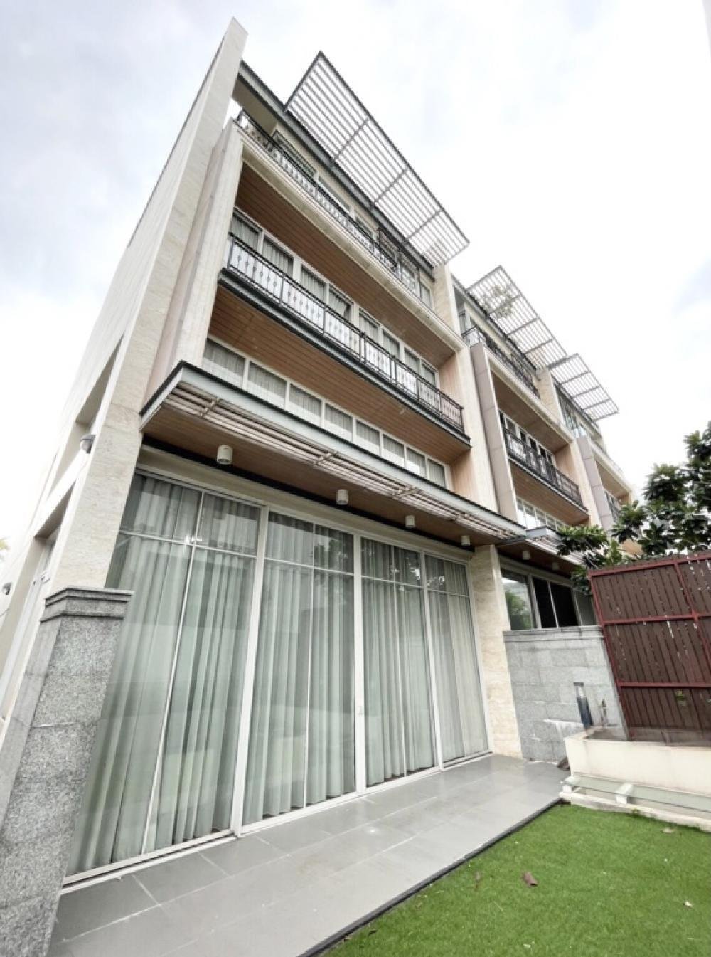 House in Bangkok, Krung Thep Maha Nakhon, Thailand 1 - 15973662