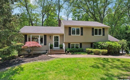 House in Allendale, New Jersey, United States 1