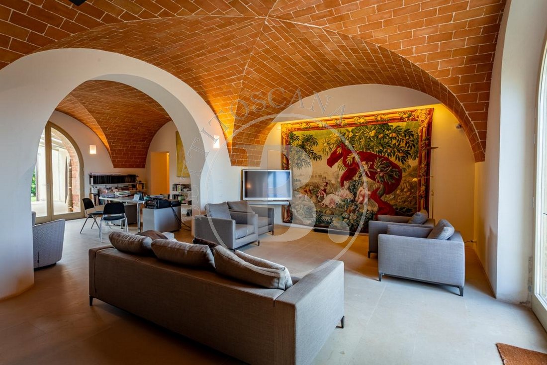 Villa in Volterra, Tuscany, Italy 3 - 15975217