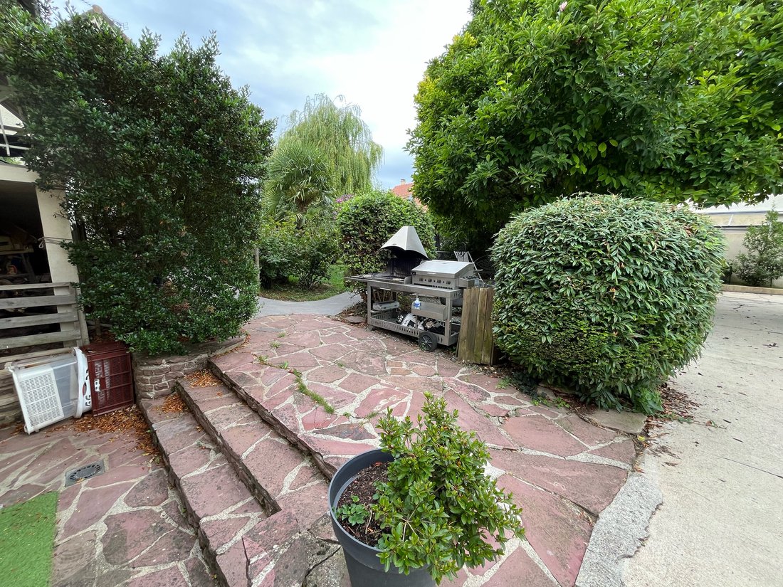 House in Les Clayes-sous-Bois, Ile-de-France, France 5 - 15975821