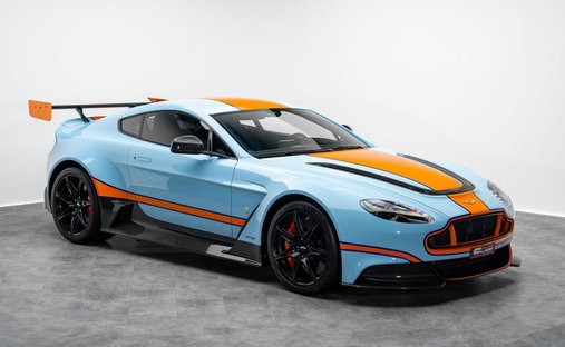 2016 Aston Martin Vantage GT12 awd in Dubai, United Arab Emirates 1