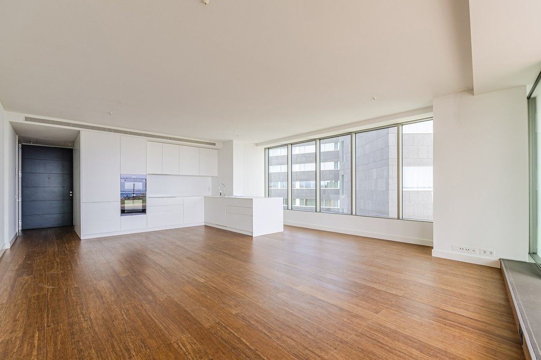 Apartment in Ciutat Vella, Barcelona, Spain 4 - 15976103