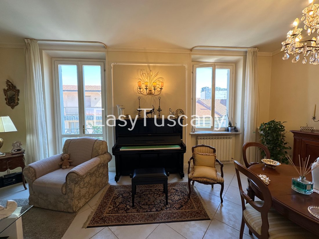 Apartment in Lungomare, Viareggio, Tuscany 4 - 15980243