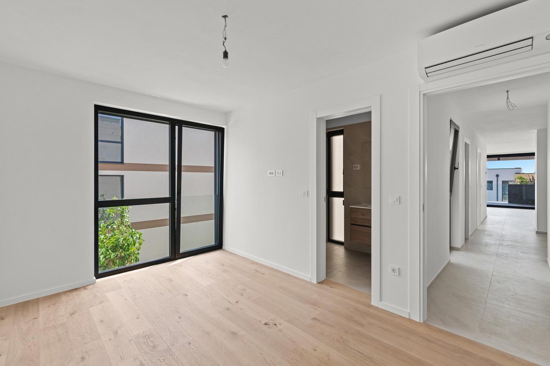 Apartment in Novigrad, Istria County, Croatia 3 - 14087927