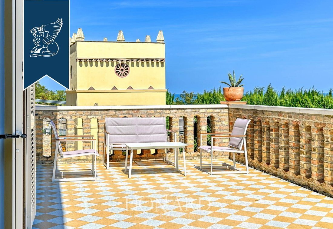 Villa in Silvi Marina, Silvi, Abruzzo 3 - 14210410