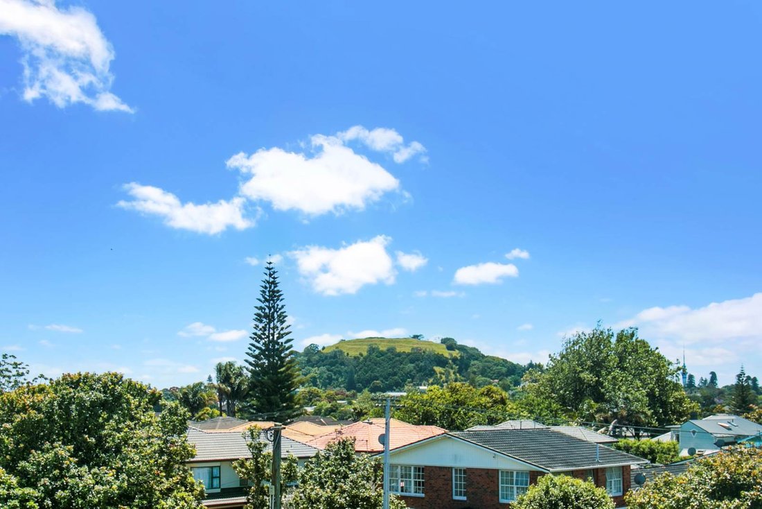 House in Auckland, Auckland, New Zealand 2 - 15978760