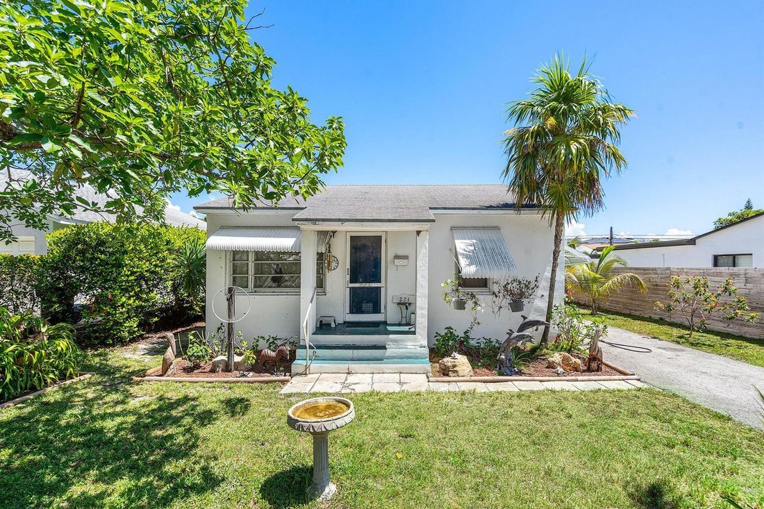 221 Ne 10th Street Delray Beach - 1100xxs