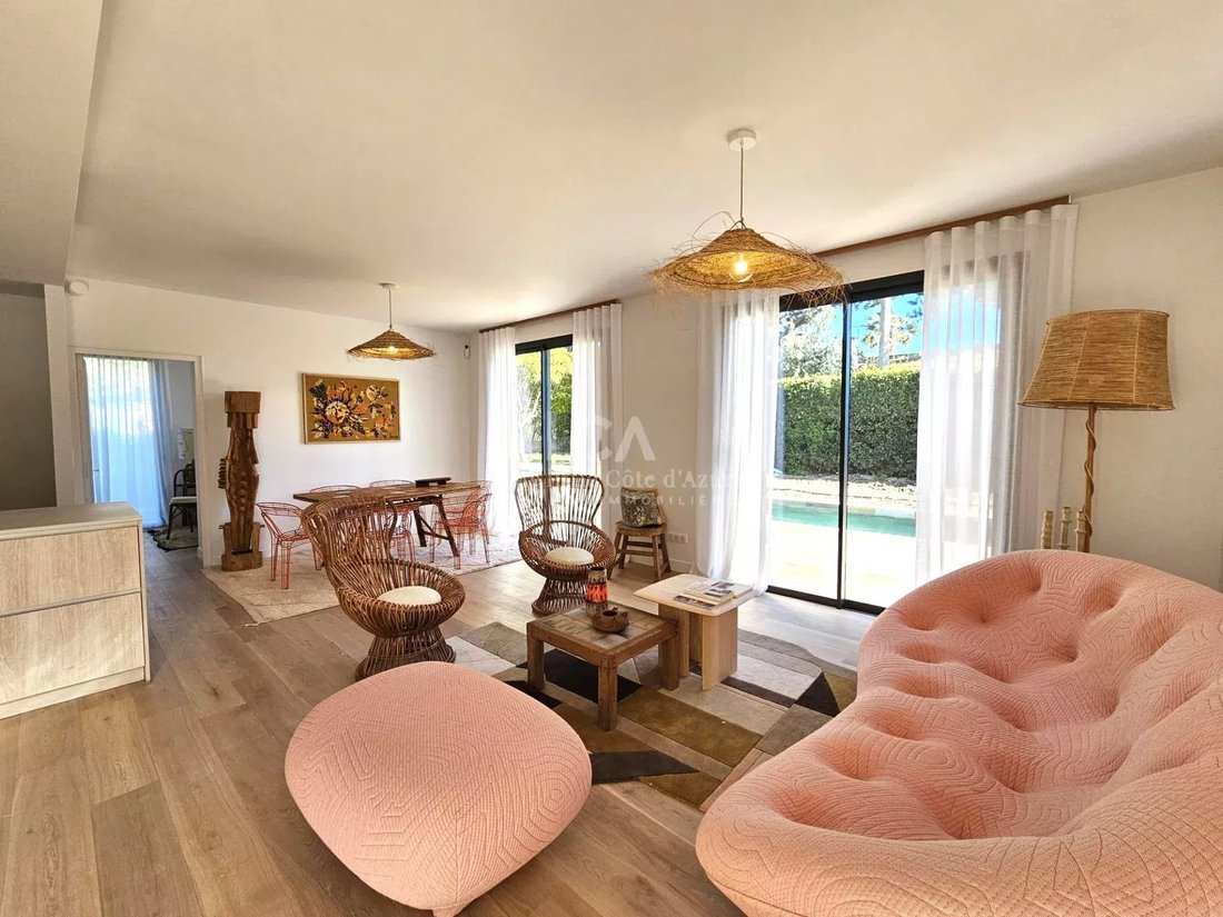 Apartment in Antibes, Provence-Alpes-Côte d'Azur, France 4 - 15976400