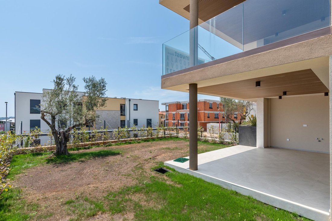 Apartment in Novigrad, Istria County, Croatia 2 - 14087927
