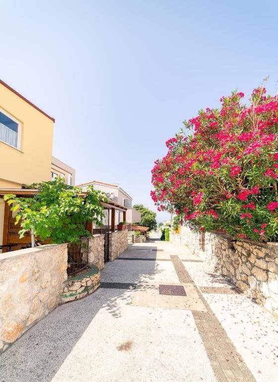 Novalja, Croatia 1 - 15980740