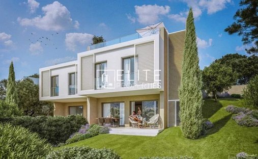 Casa a La Roquette-sur-Siagne, Provenza-Alpi-Costa Azzurra, Francia 1
