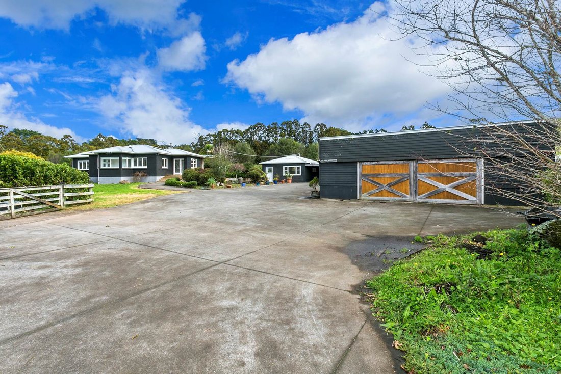 House in Kumeu, Auckland, New Zealand 3 - 15978481
