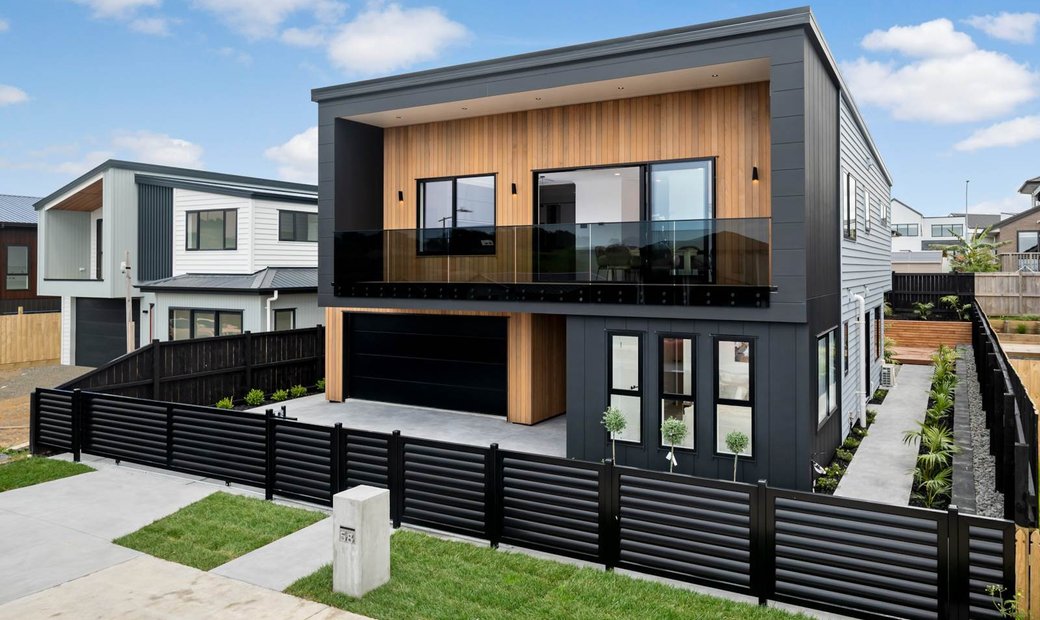Stunning Multi Generational Home In Orewa, Auckland, New Zealand For ...