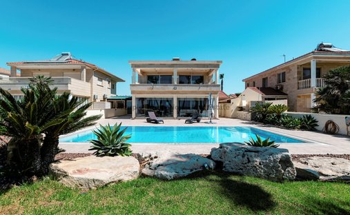 Villa in Softades, Larnaca, Cyprus 1