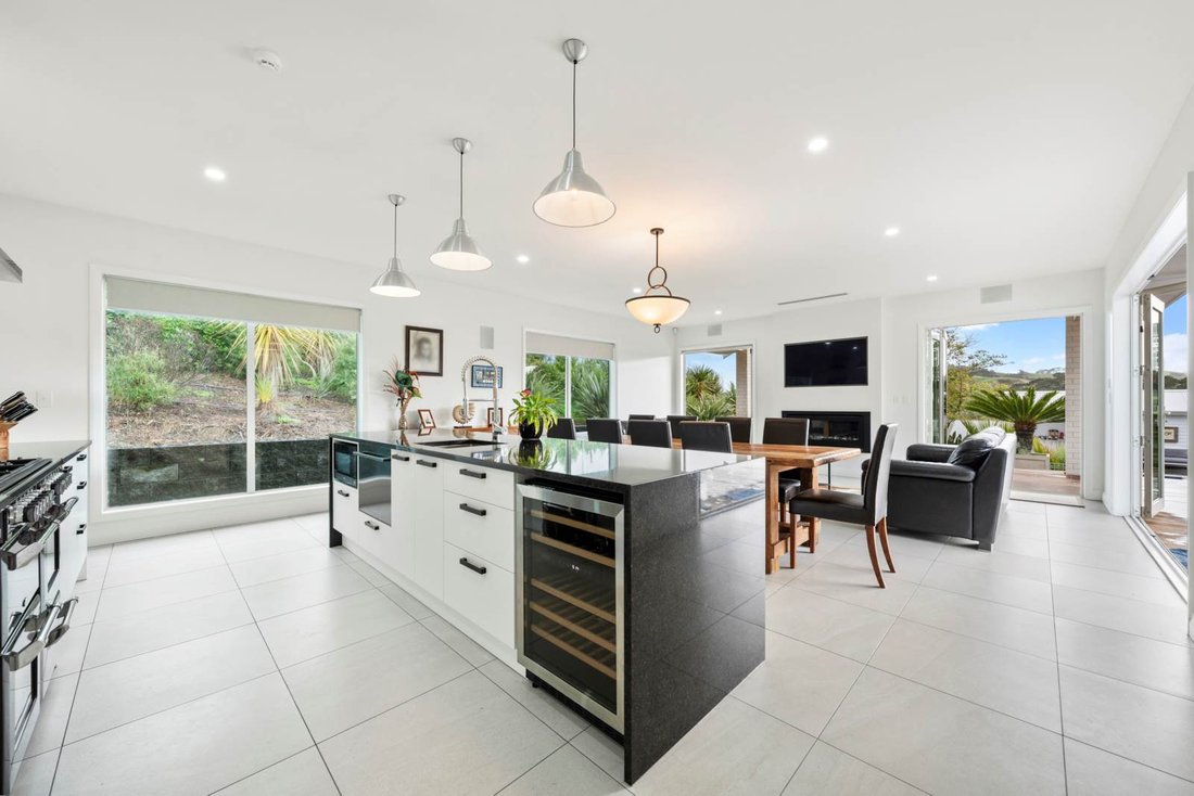 Casa en Helensville, Región de Auckland, Nueva Zelanda 1 - 15978473