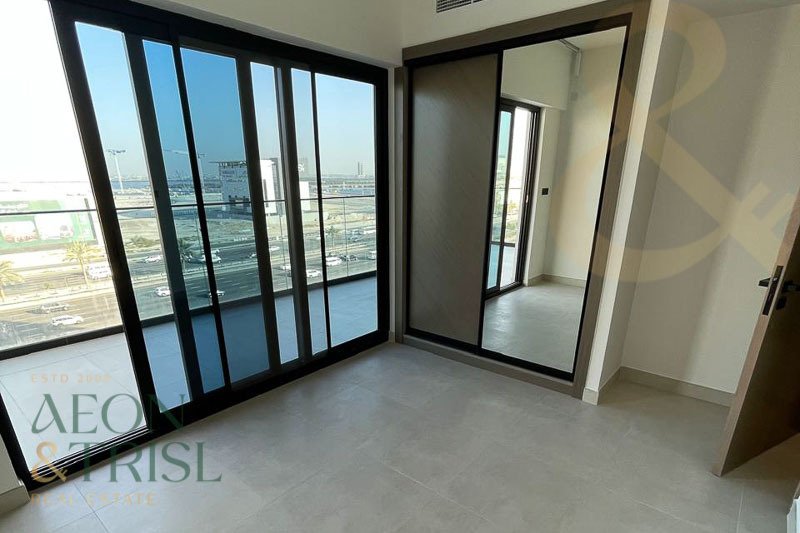 Apartment in Al Jaddaf, Dubai, United Arab Emirates 2 - 15979067