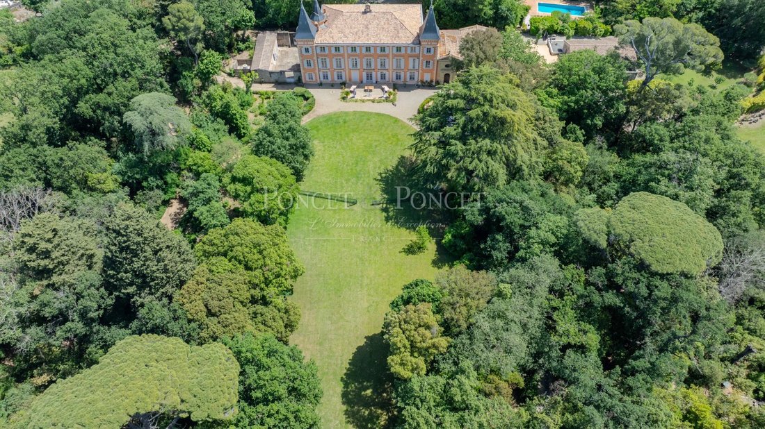Chateau in Centre Ville, Pezenas, France 3 - 15174356