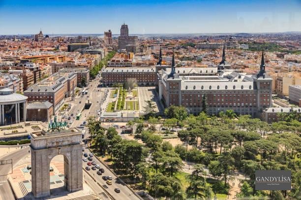 Apartment in Chamberi, Madrid, Spain 2 - 15982035