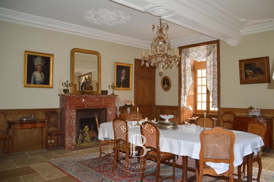 Castle in La Chataigneraie, Pays de la Loire, France 5 - 15982857