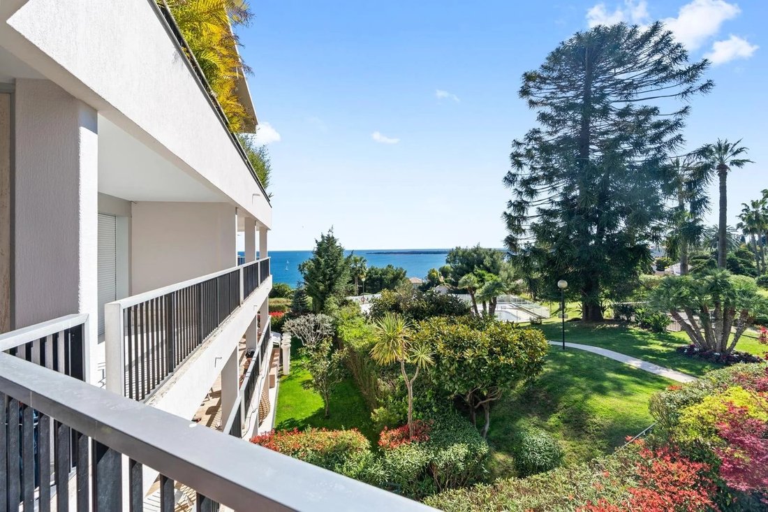 Apartment in La Californie, Cannes, France 1 - 15980976