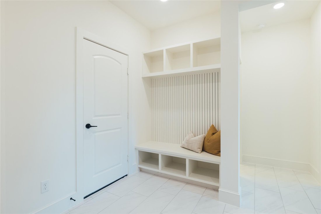 House Houston In Houston, Texas, United States For Sale (15978427)