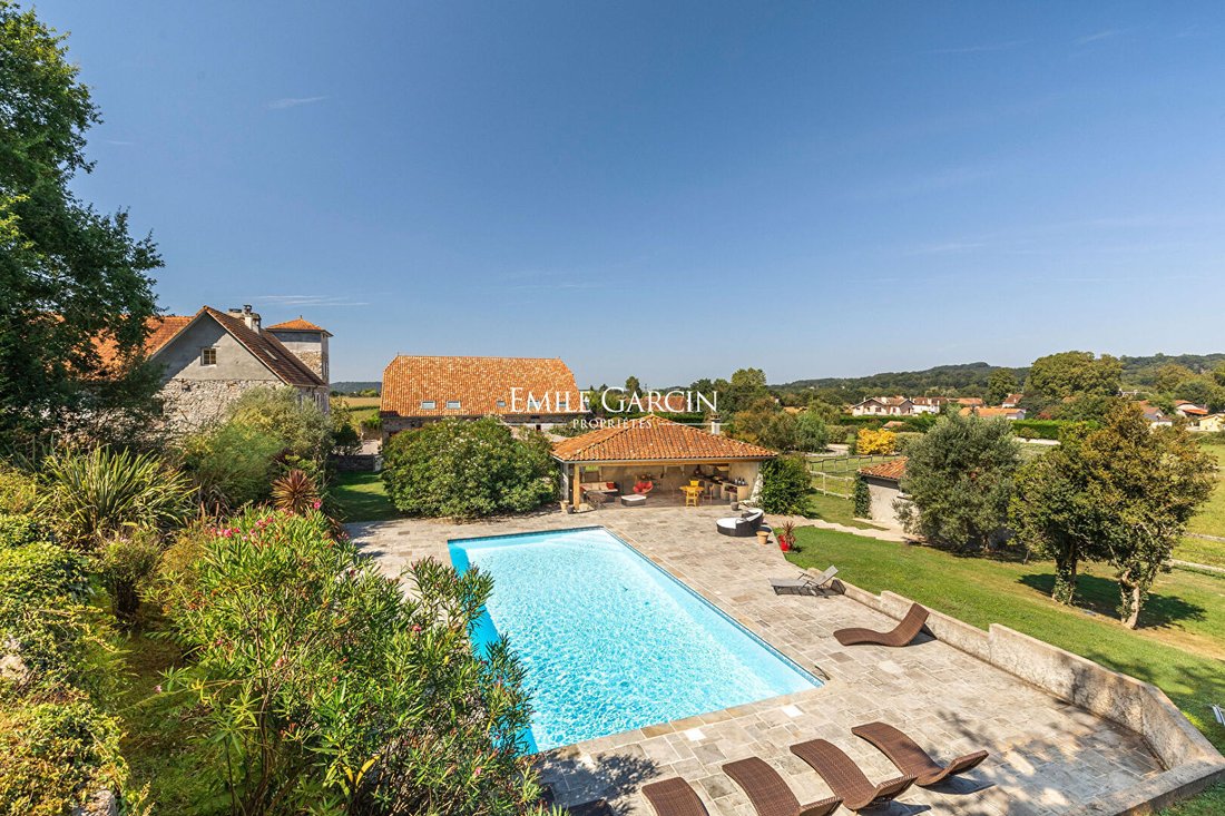 Villa in Sauveterre-de-Bearn, Nouvelle-Aquitaine, France 5 - 15978965