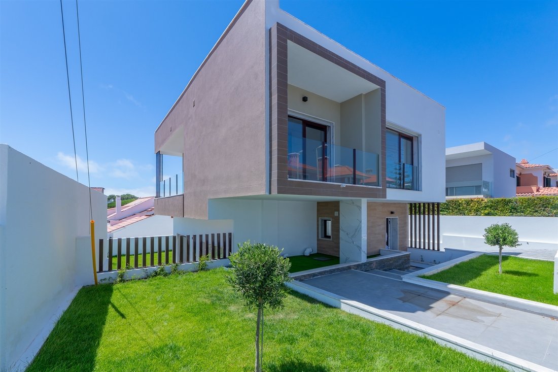 House in Cascais e Estoril, Lisbon, Portugal 1 - 15976323