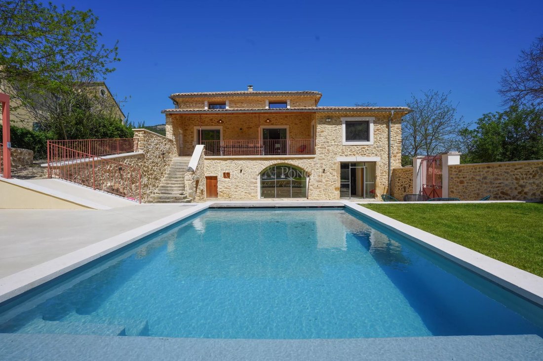 Villa in Uzès, Occitania, France 3 - 15604493