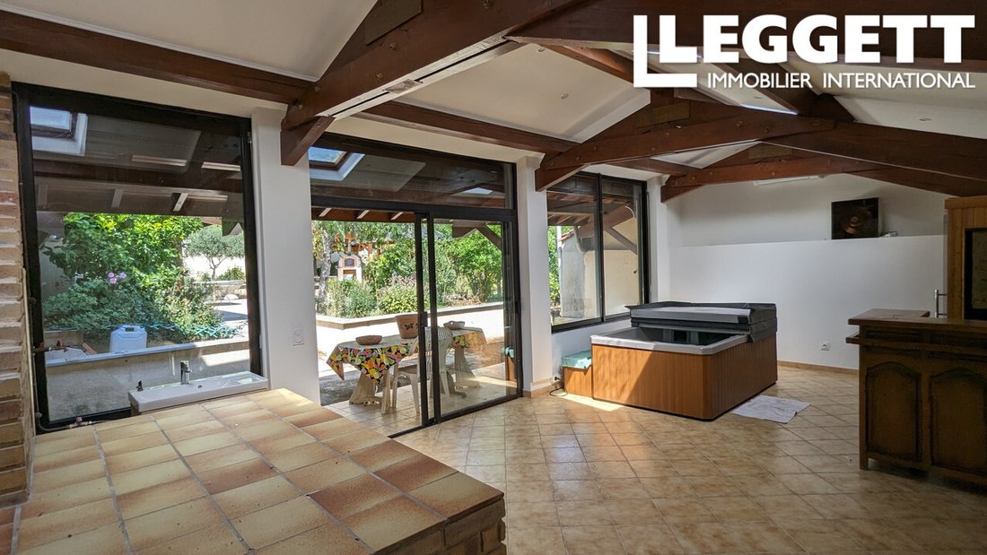 House in Centre-Bourg, Saint-Genis-Laval, France 4 - 15981156