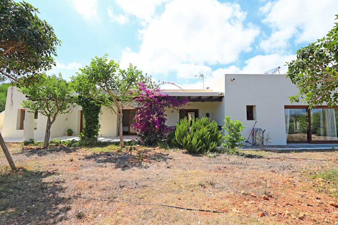 Finca in Santa Eularia des Riu, Balearic Islands, Spain 3 - 15979529