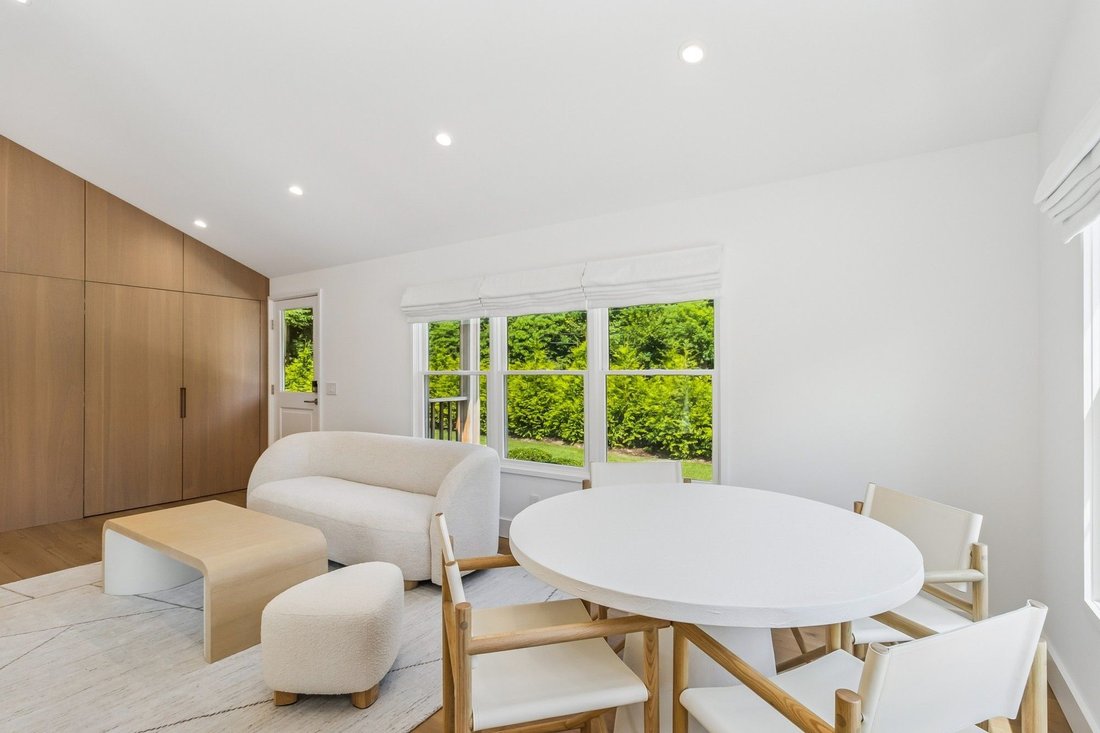 East Hampton, New York, United States 2 - 15956822