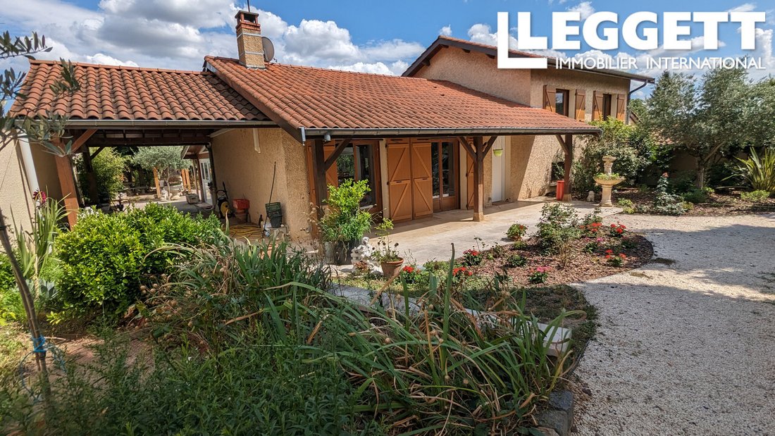 House in Centre-Bourg, Saint-Genis-Laval, France 2 - 15981156