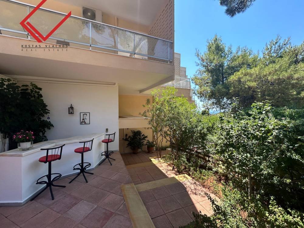 House in Vouliagmeni, Attica, Greece 1 - 15979072