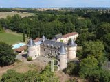 South Vendee 14th And 15th Century Chateau 10 Hectare Parkland