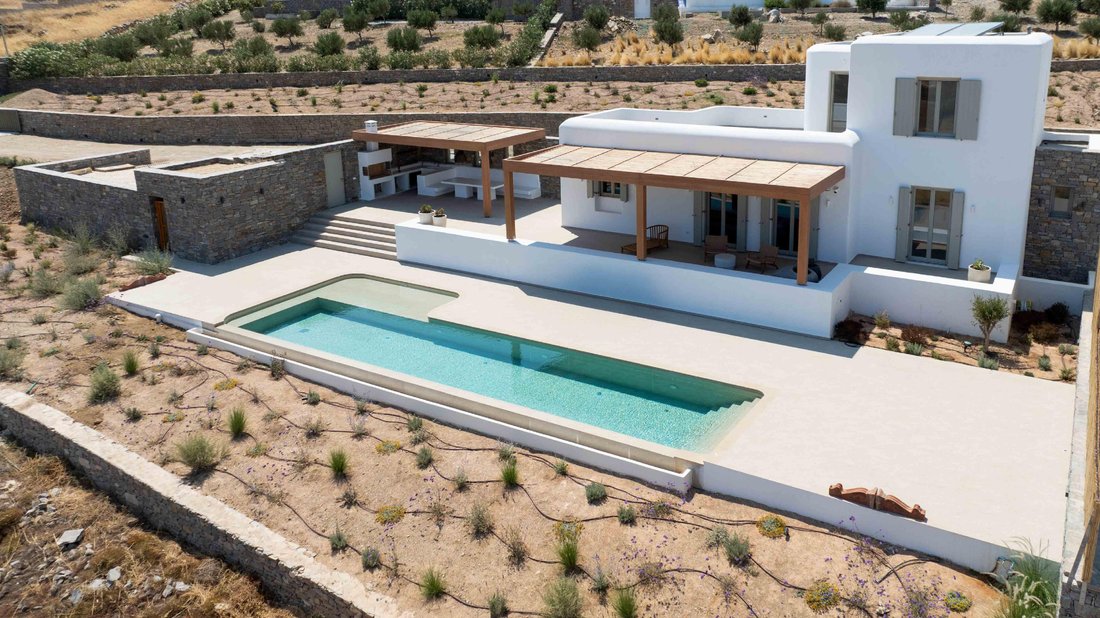 Villa in Paros, Aegean, Greece 1 - 15002303
