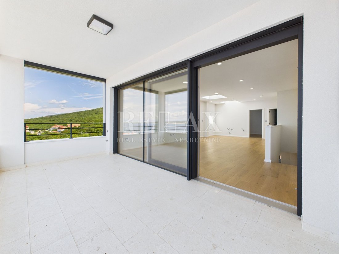 Apartment in Grad Crikvenica, Primorje-Gorski Kotar County, Croatia 2 - 15976790