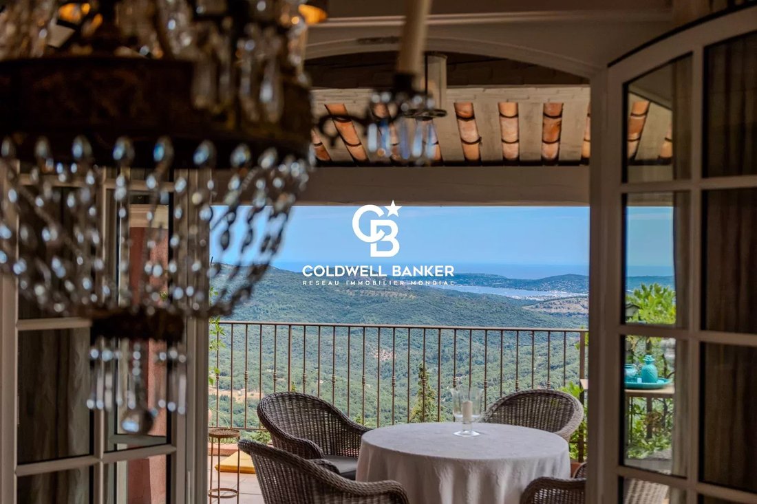 Villa in La Garde-Freinet, Provence-Alpes-Côte d'Azur, France 3 - 15982761