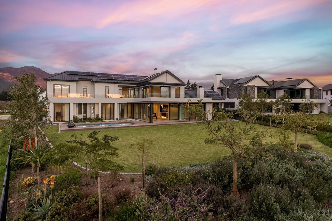 House in Paarl, Western Cape, South Africa 2 - 15978077