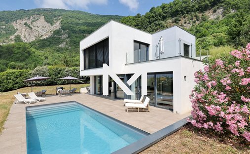 House in Maquis du Gresivaudan Nord, La Tronche, France 1