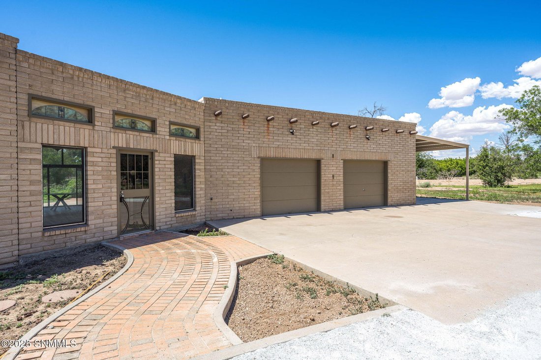 House in Las Cruces, New Mexico, United States 4 - 15982819